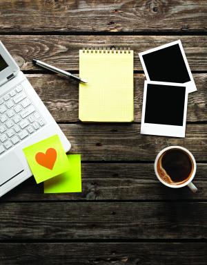 Nuts and Bolts | How consumer interact with fashion brands on Facebook